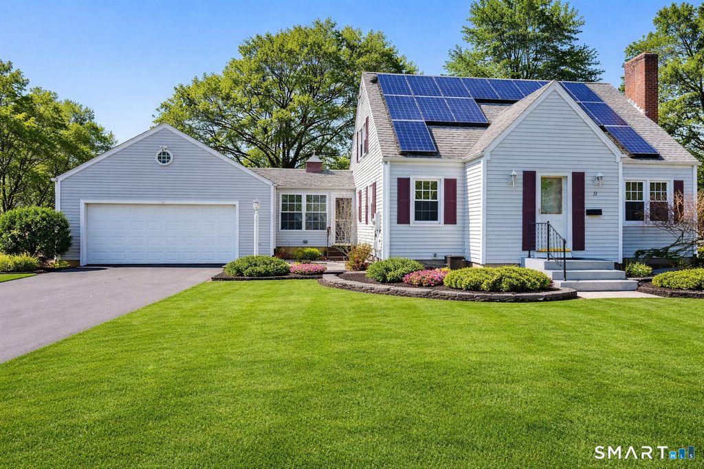 13 Pine Drive, Windsor Locks, CT 06096