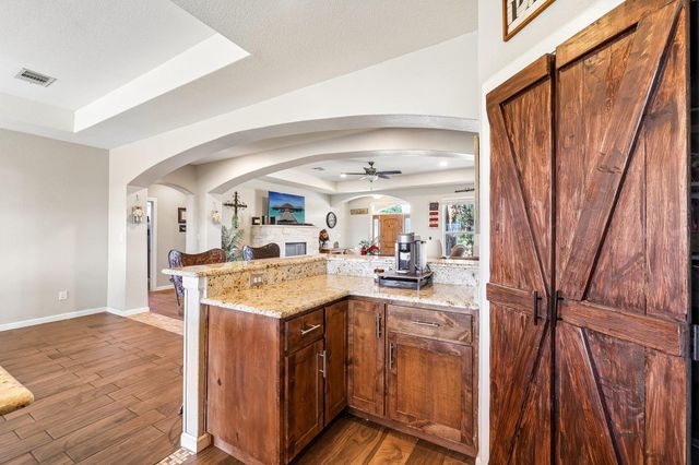 106 Eland Ave, Bastrop, TX 78602