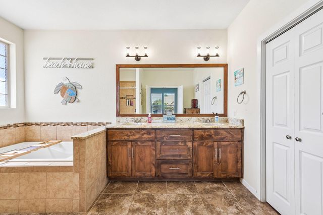 106 Eland Ave, Bastrop, TX 78602