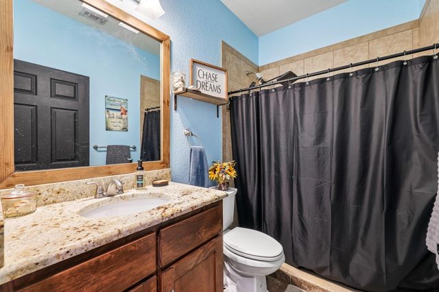 106 Eland Ave, Bastrop, TX 78602