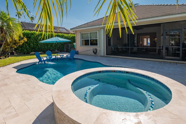 10535 La Strada, West Palm Beach, FL 33412