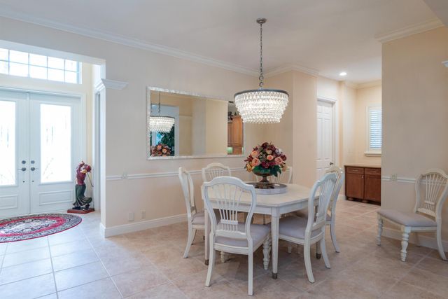 10535 La Strada, West Palm Beach, FL 33412