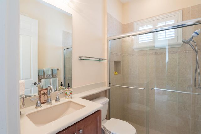 10535 La Strada, West Palm Beach, FL 33412