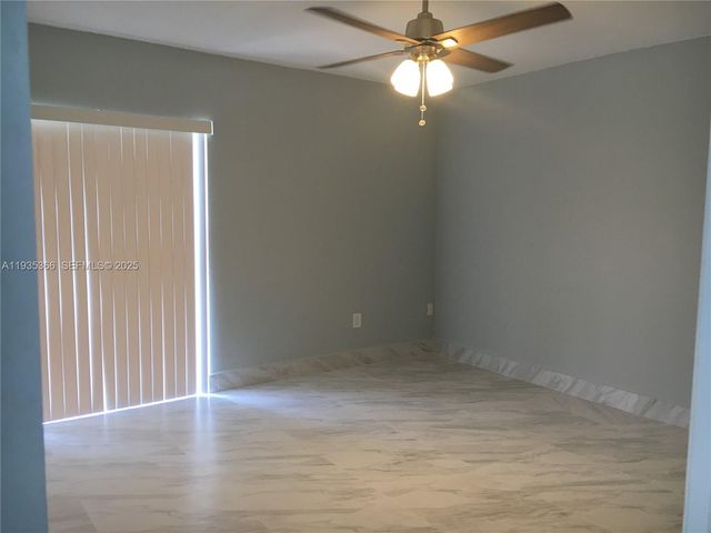 14322 SW 101st St, Miami, FL 33186