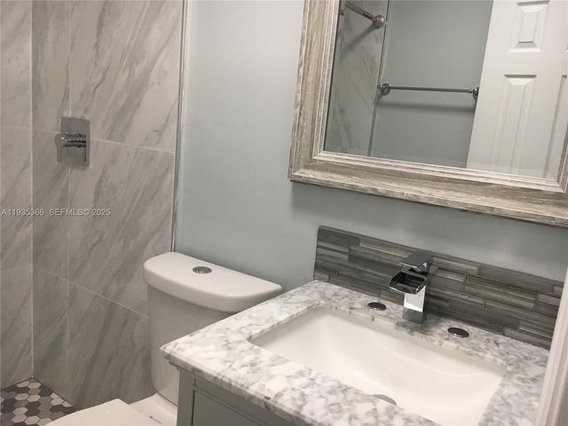 14322 SW 101st St, Miami, FL 33186