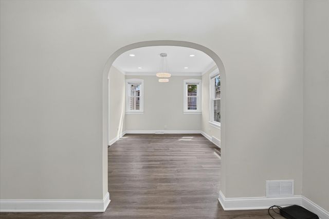 543 N Leclaire Avenue, Chicago, IL 60644