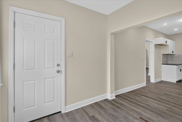543 N Leclaire Avenue, Chicago, IL 60644