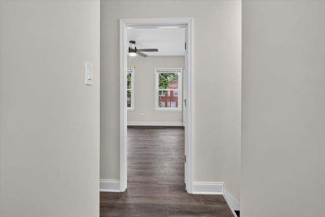 543 N Leclaire Avenue, Chicago, IL 60644