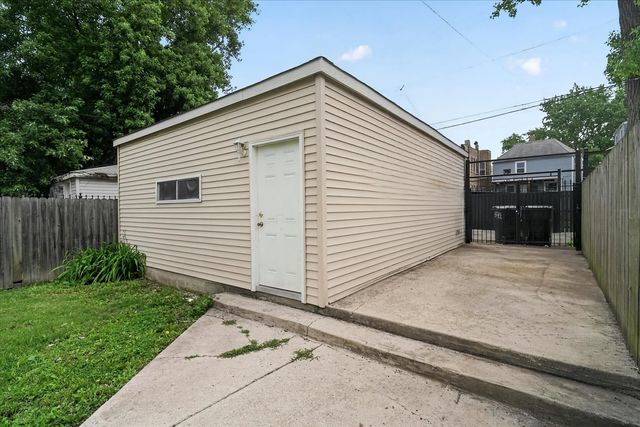 543 N Leclaire Avenue, Chicago, IL 60644