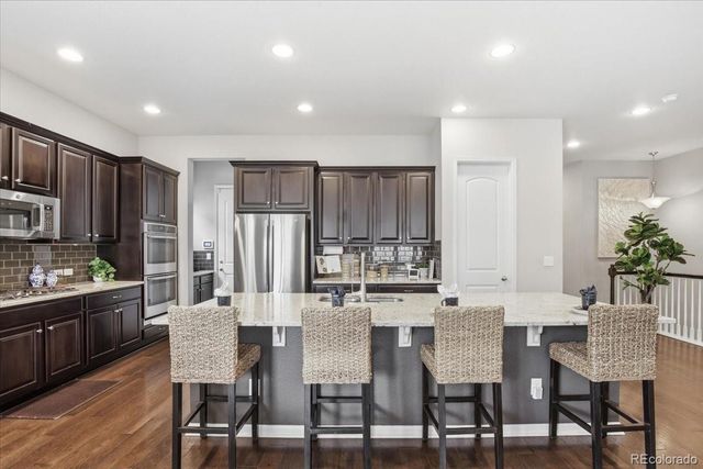 7790 S Queensburg Way, Aurora, CO 80016