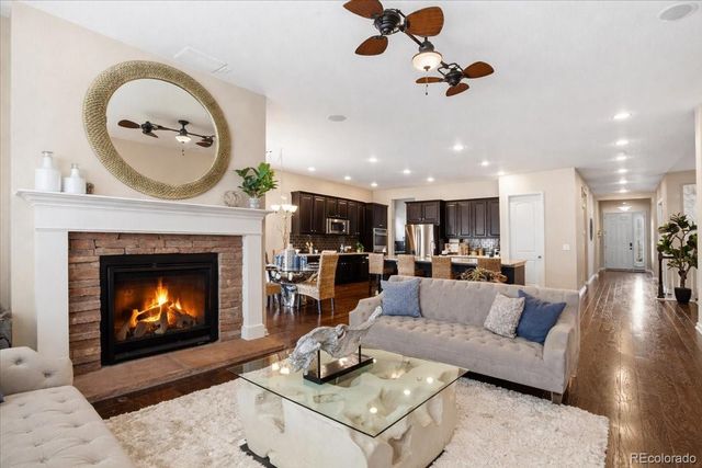 7790 S Queensburg Way, Aurora, CO 80016