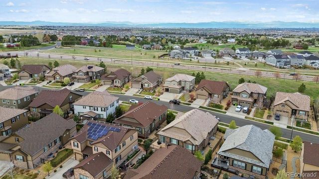 7790 S Queensburg Way, Aurora, CO 80016