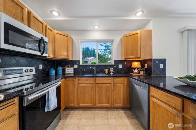 26811 118th Ct SE, Kent, WA 98030