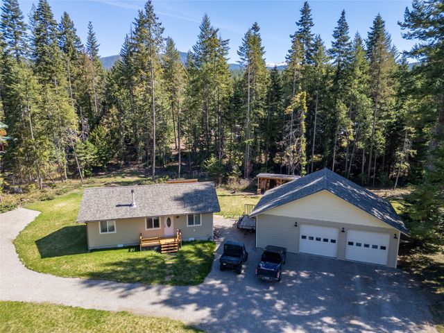 591 Waterfront Road, Troy, MT 59935