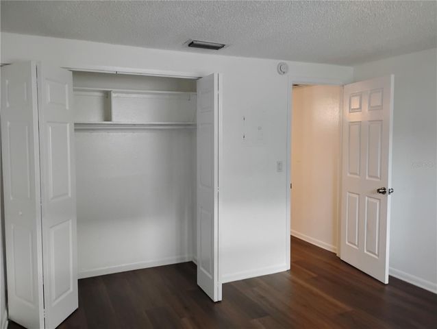 116 SW JEFFERSON CIRCLE, St Petersburg, FL 33703