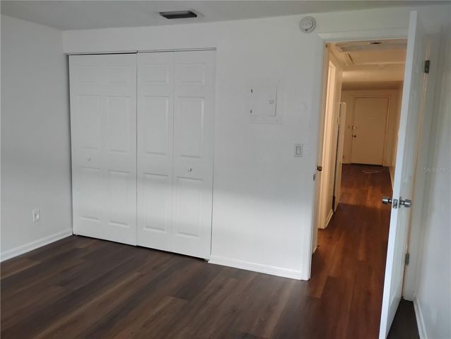 116 SW JEFFERSON CIRCLE, St Petersburg, FL 33703