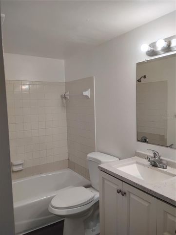 116 SW JEFFERSON CIRCLE, St Petersburg, FL 33703