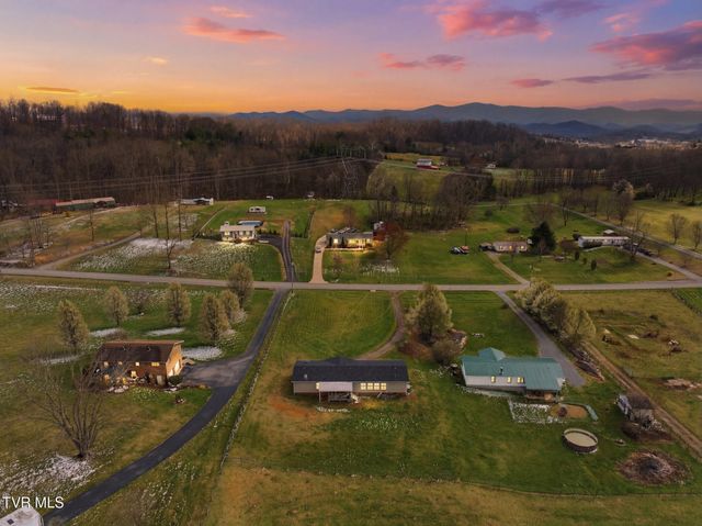 457 Booher Drive, Bristol, TN 37620