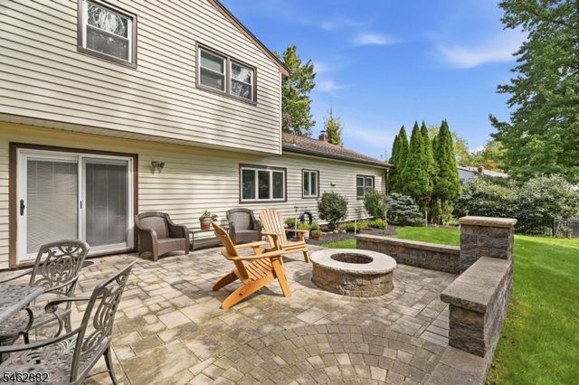 33 Celtic Way, Parsippany-troy Hills Twp., NJ 07054