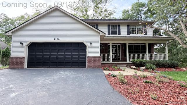 7500 Welle Road, Hamburg Township, MI 48116