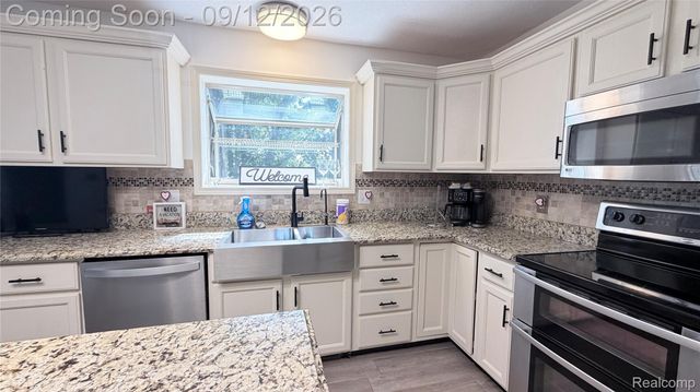 7500 Welle Road, Hamburg Township, MI 48116