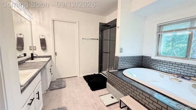 7500 Welle Road, Hamburg Township, MI 48116