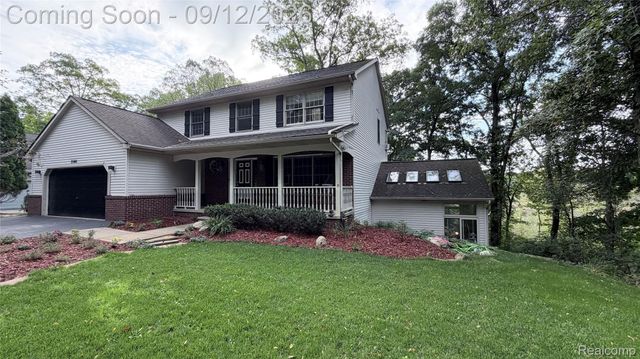 7500 Welle Road, Hamburg Township, MI 48116