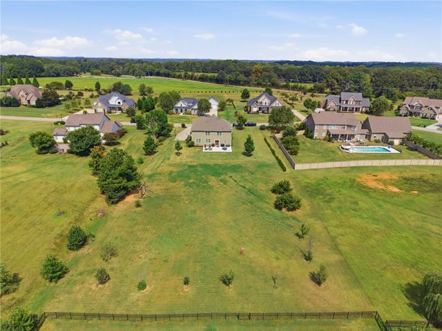 9 Ione Circle, Williamston, SC 29697