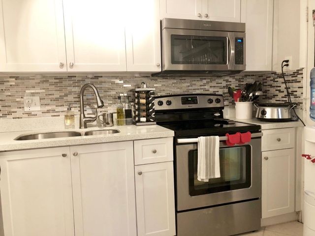 4060 N Hills Drive 24, Hollywood, FL 33021