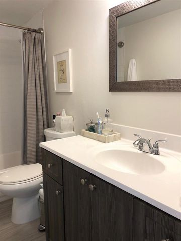 4060 N Hills Drive 24, Hollywood, FL 33021