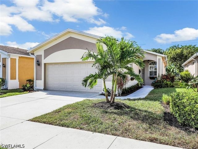 8647 Ibis Cove CIR, Naples, FL 34119