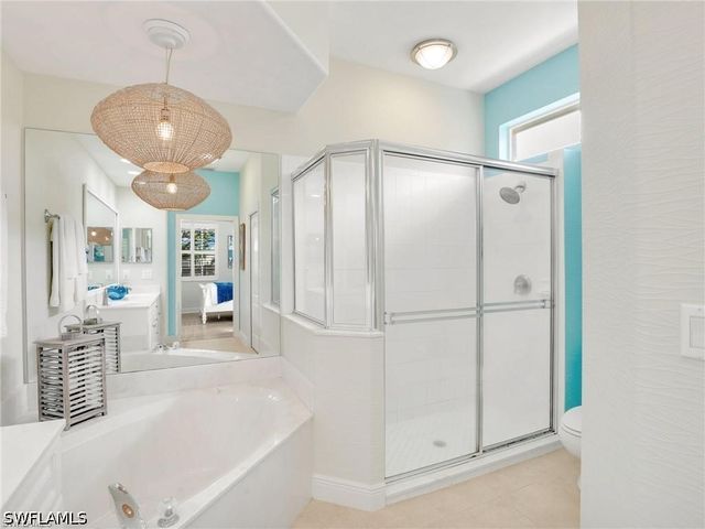 8647 Ibis Cove CIR, Naples, FL 34119