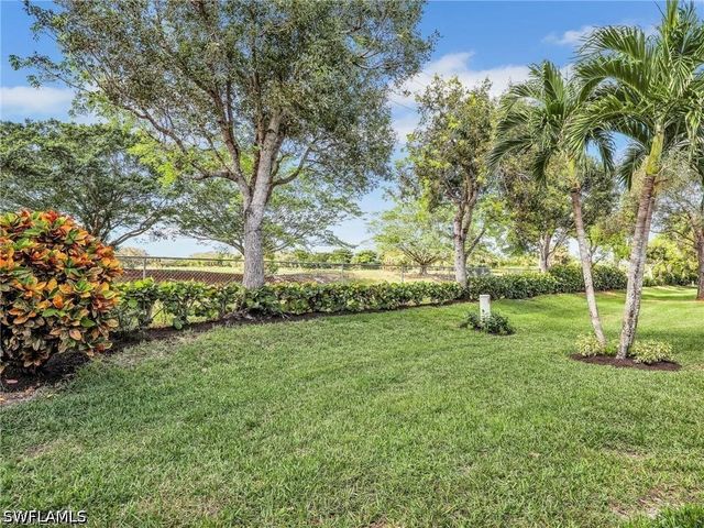 8647 Ibis Cove CIR, Naples, FL 34119