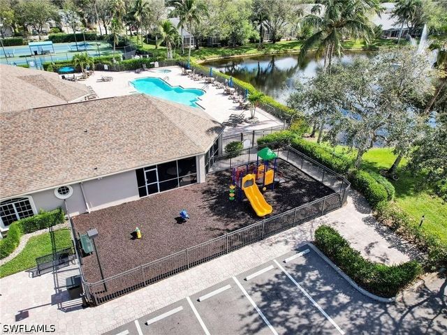 8647 Ibis Cove CIR, Naples, FL 34119