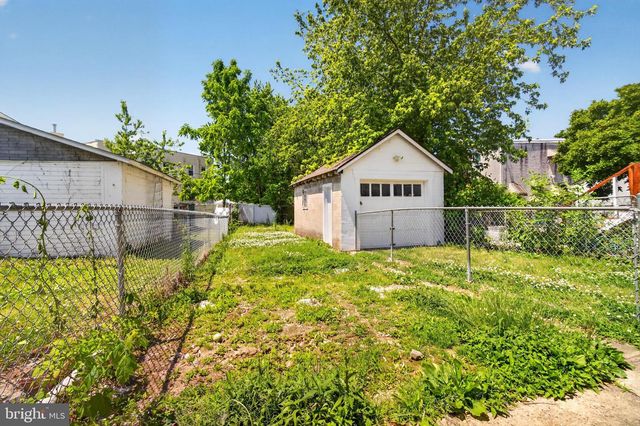 1632 HUDDELL AVE, Marcus Hook, PA 19061