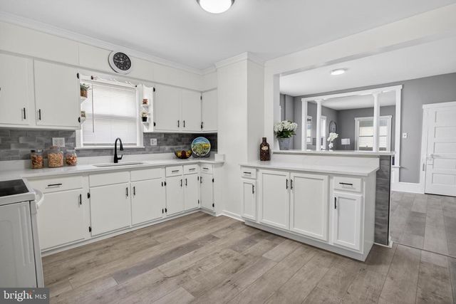 1632 HUDDELL AVE, Marcus Hook, PA 19061