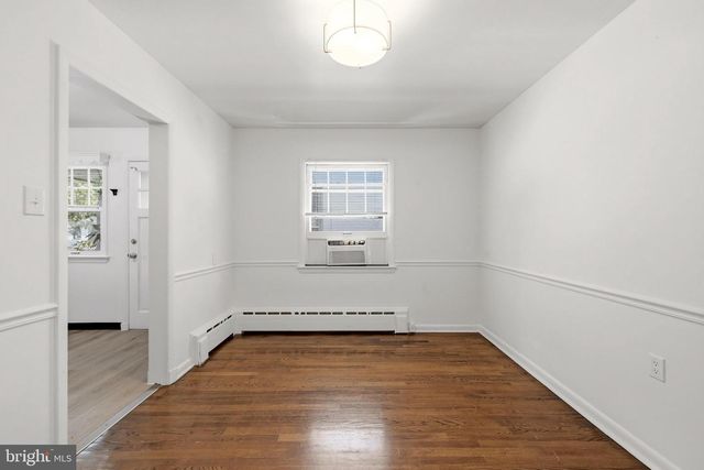 31 E GERMAIN ST, Winchester, VA 22601