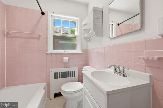 31 E GERMAIN ST, Winchester, VA 22601