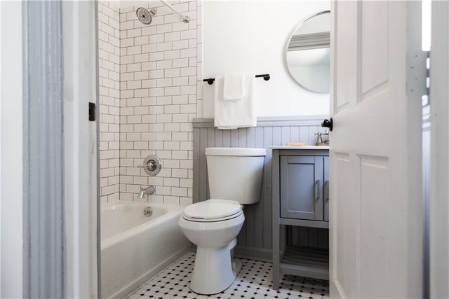 4407 Butler, Lawrenceville, PA 15201