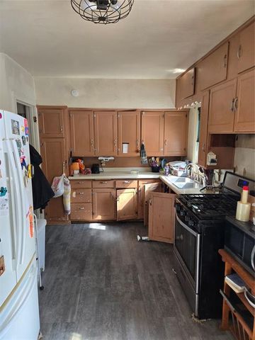 1111 Vine Street, Eau Claire, WI 54703