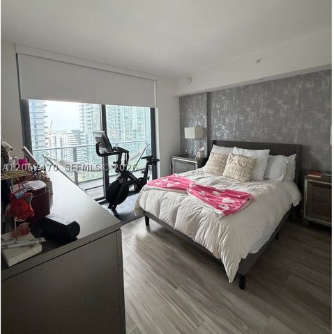 801 S Miami Ave 2410, Miami, FL 33130