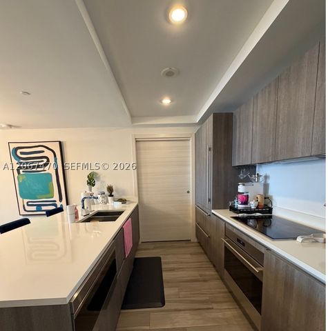 801 S Miami Ave 2410, Miami, FL 33130