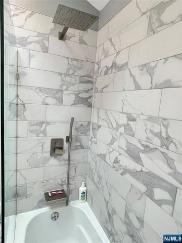 685 Lafayette Avenue, Westwood, NJ 07675