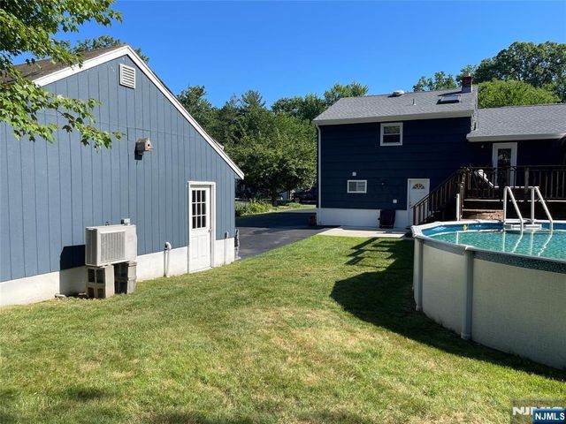 685 Lafayette Avenue, Westwood, NJ 07675