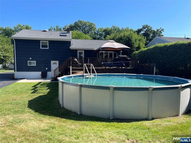 685 Lafayette Avenue, Westwood, NJ 07675