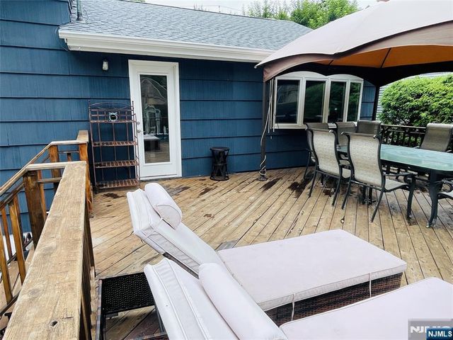 685 Lafayette Avenue, Westwood, NJ 07675