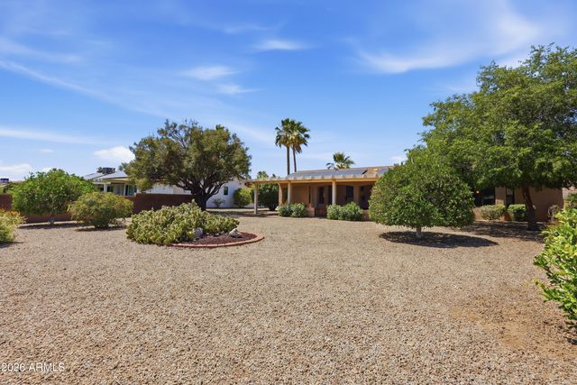 20031 N TRADING POST Drive, Sun City West, AZ 85375