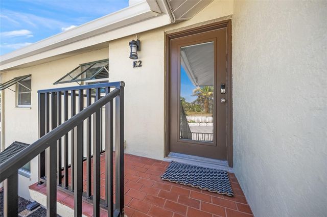 4660 OCEAN BOULEVARD E2, Sarasota, FL 34242