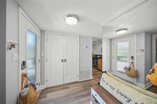 4660 OCEAN BOULEVARD E2, Sarasota, FL 34242