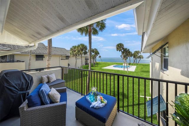 4660 OCEAN BOULEVARD E2, Sarasota, FL 34242